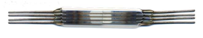 Bild von Reedkontakt, 48mm, 4 X Schließer je 1 A